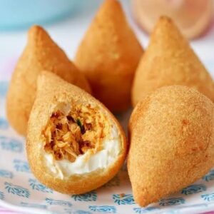 Coxinha de Frango com Catupiry